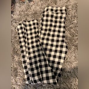 Black and white leggings